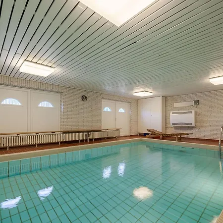 Apartment White Dolphin